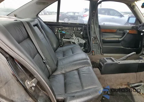 1991 BMW M5 из США, поврежденный, VIN WBSHD9316MBK05129